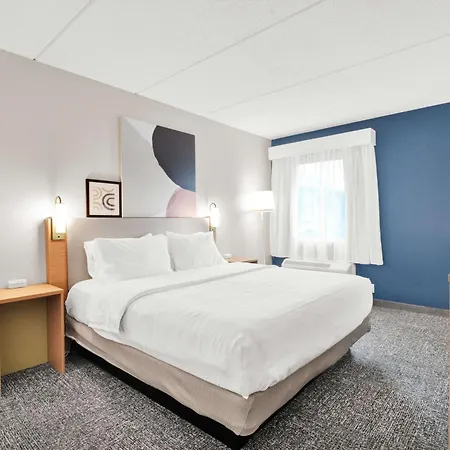 Spark By Hilton Plymouth Hotel Exterior photo